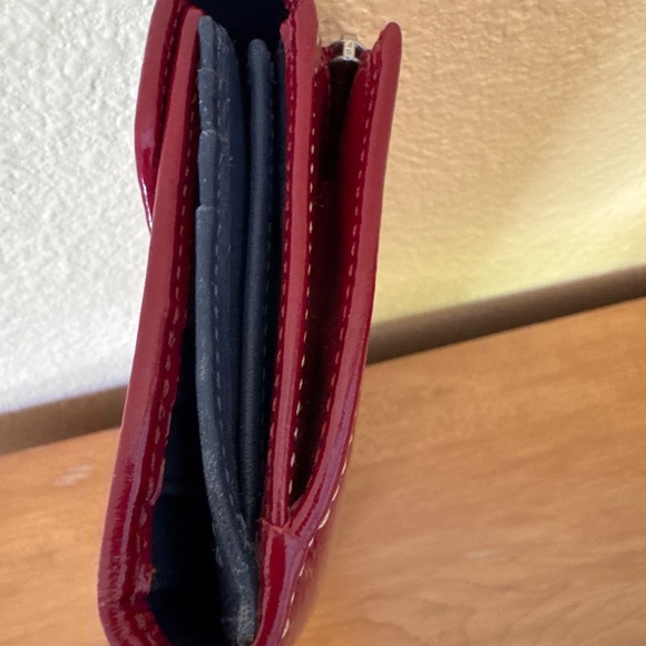 Coach Red Patent Leather silver lock wallet - Picture 4 of 12